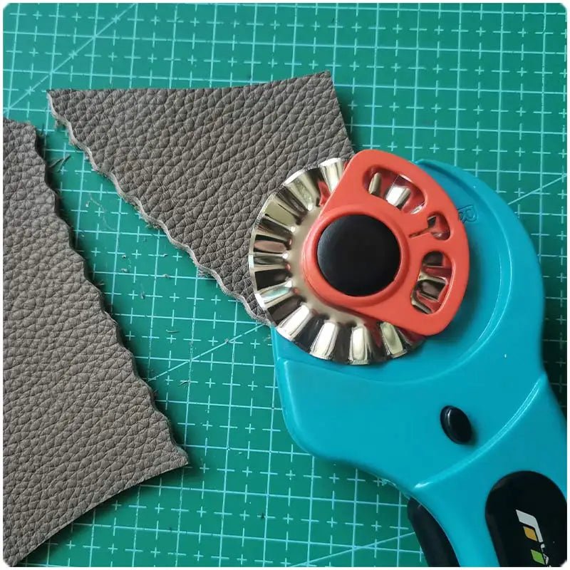 Precision Rotary Cutter with 3 Blades -Makeify Marketplace